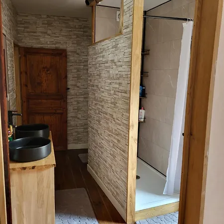 Reposant Et Depaysant