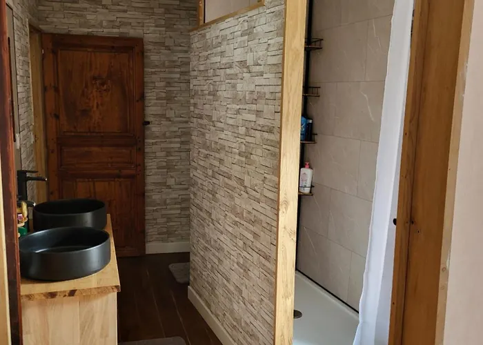 Reposant Et Depaysant